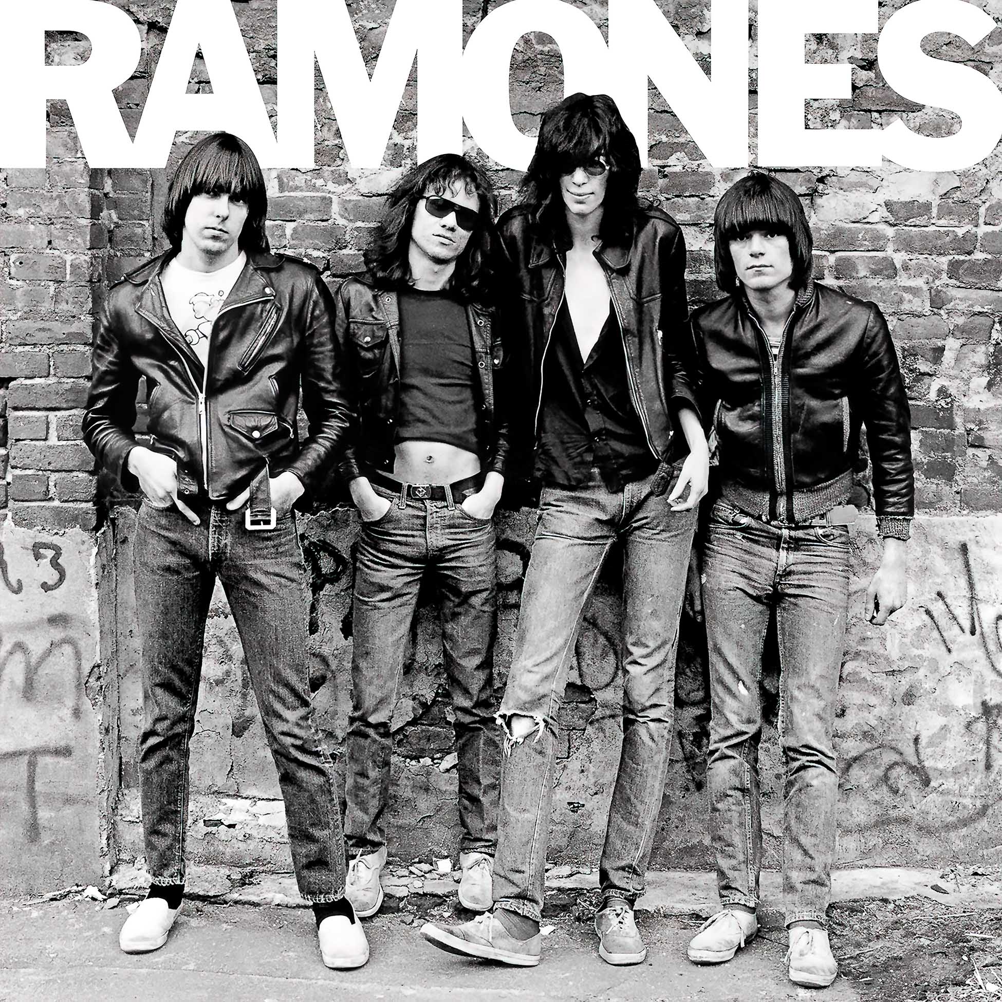 Ramones Ramones vinyl LP black pressing punk rock. Classic album cover 