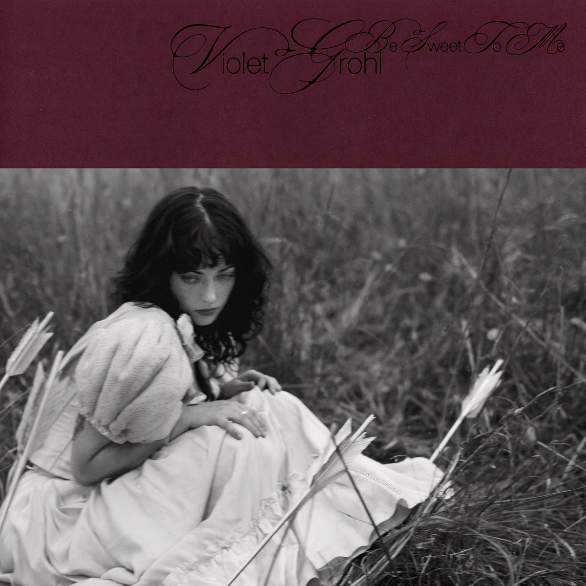 Violet Grohl Be Sweet To Me album cover for the Indie Exclusive Blueberry Jam vinyl LP available at ToucanRecords.com